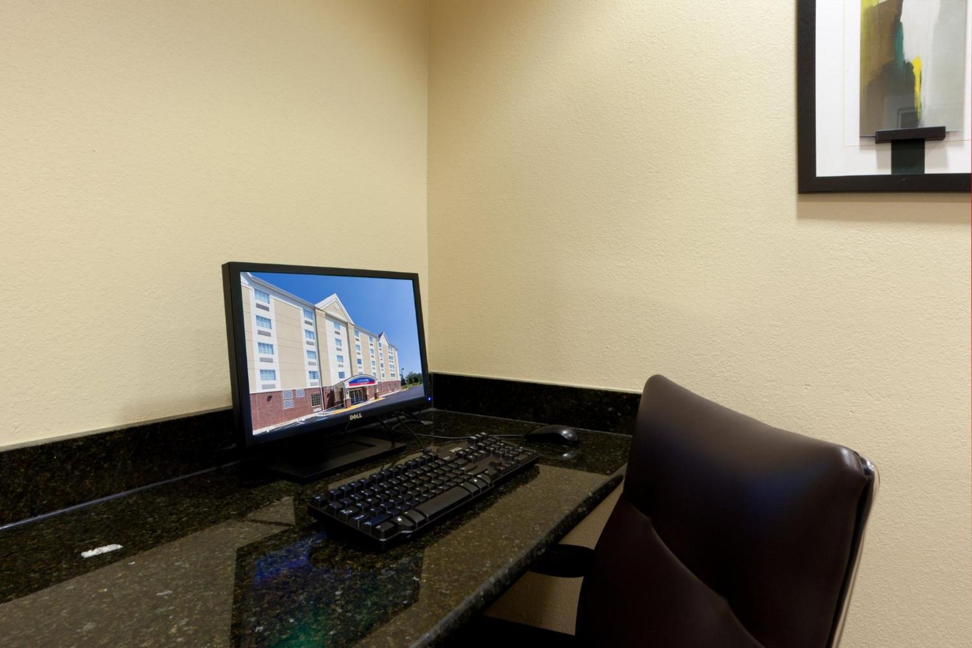 Candlewood Suites Manassas By Ihg Exterior photo