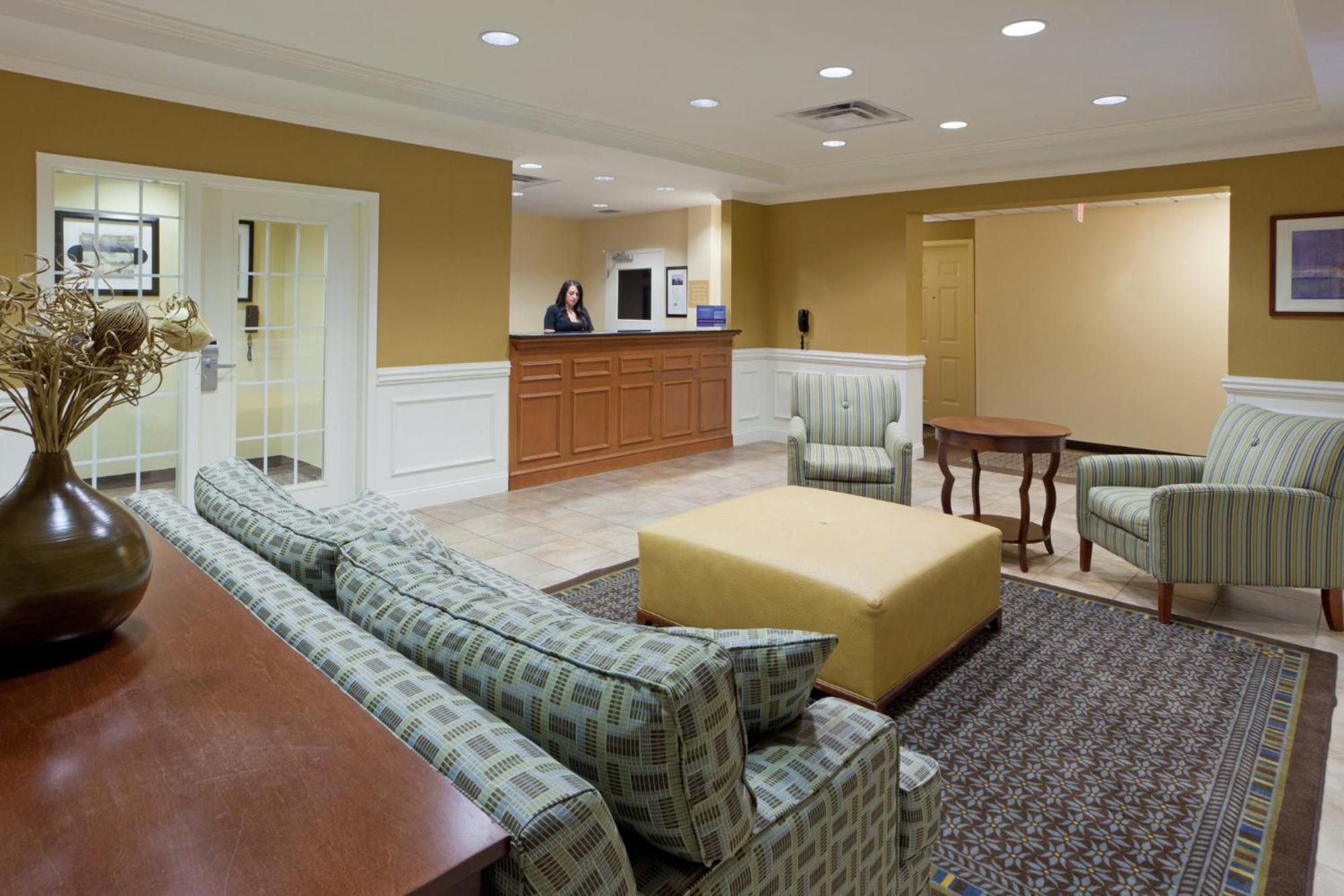 Candlewood Suites Manassas By Ihg Exterior photo