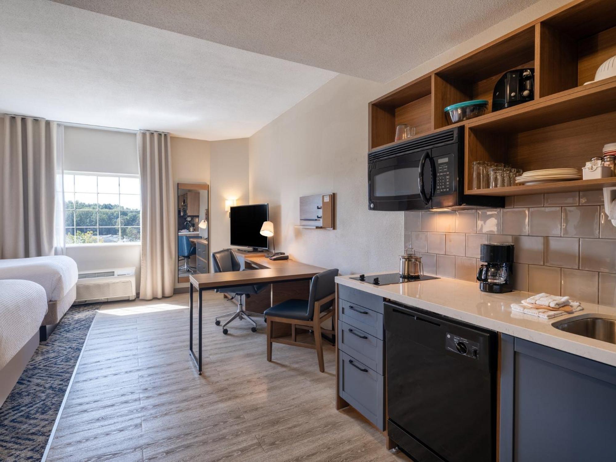 Candlewood Suites Manassas By Ihg Exterior photo